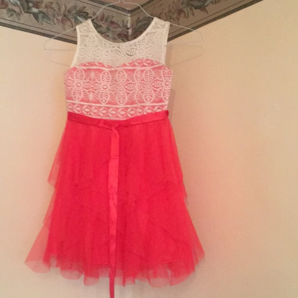 Dress pink and white